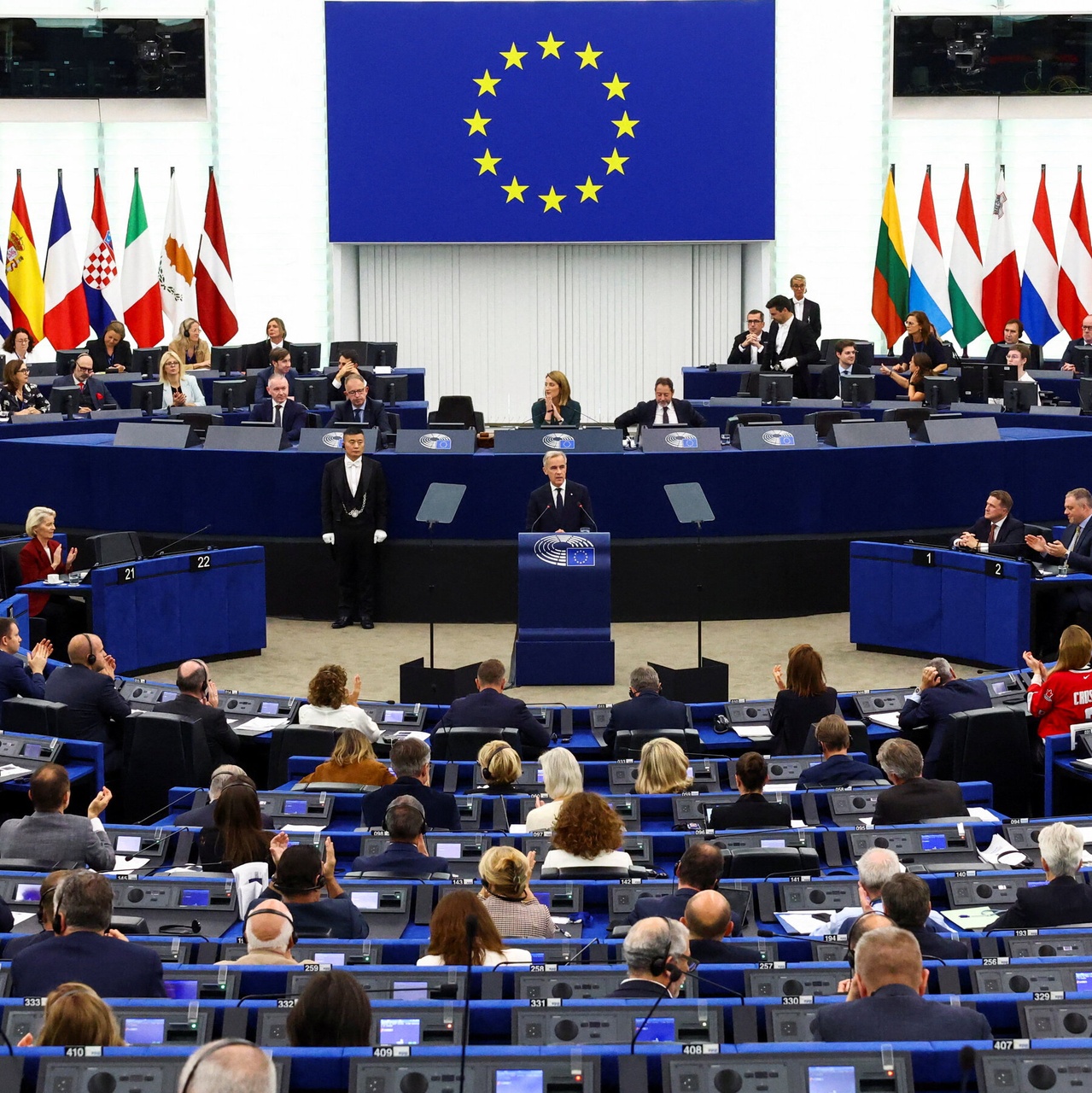 Carney Calls for E.U.-Canada Pact Amid ‘Ferocious Storm’