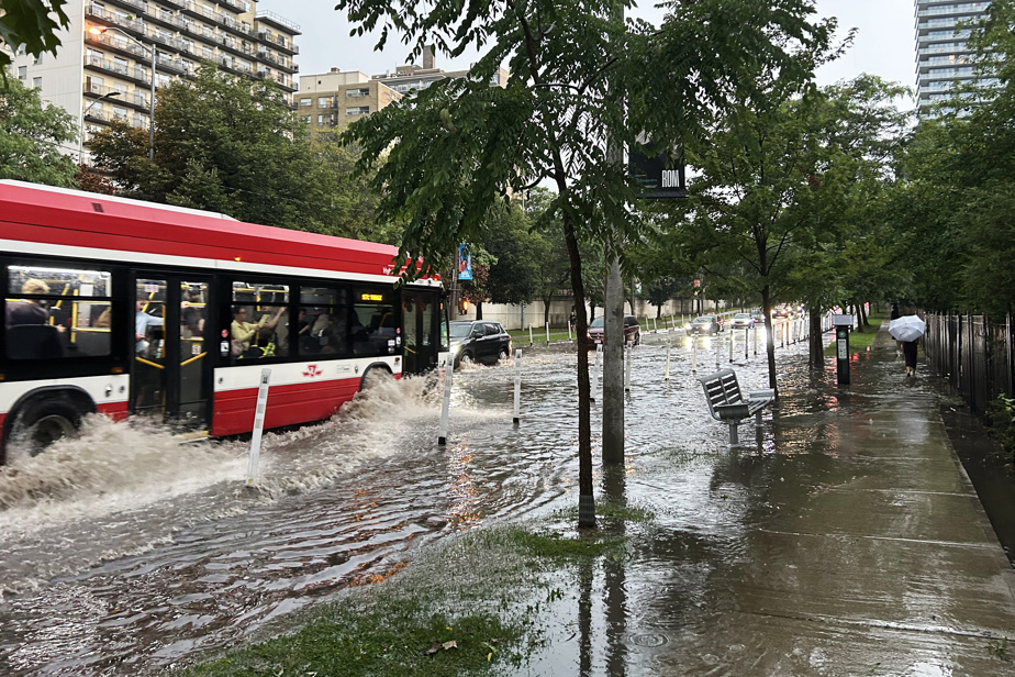 Grand Toronto | Des orages causent des dommages et des pannes de courant