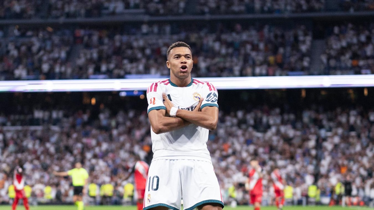 « Mes meilleurs avocats, ce sont mes pieds » : Kylian Mbappé poursuit sa campagne pour le Ballon d’Or