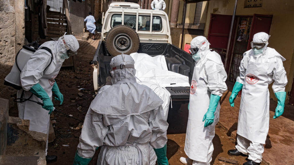 Ebola en RDC: quatre mois après le début de l'épidémie, le pic n'a toujours pas été atteint selon Africa CDC