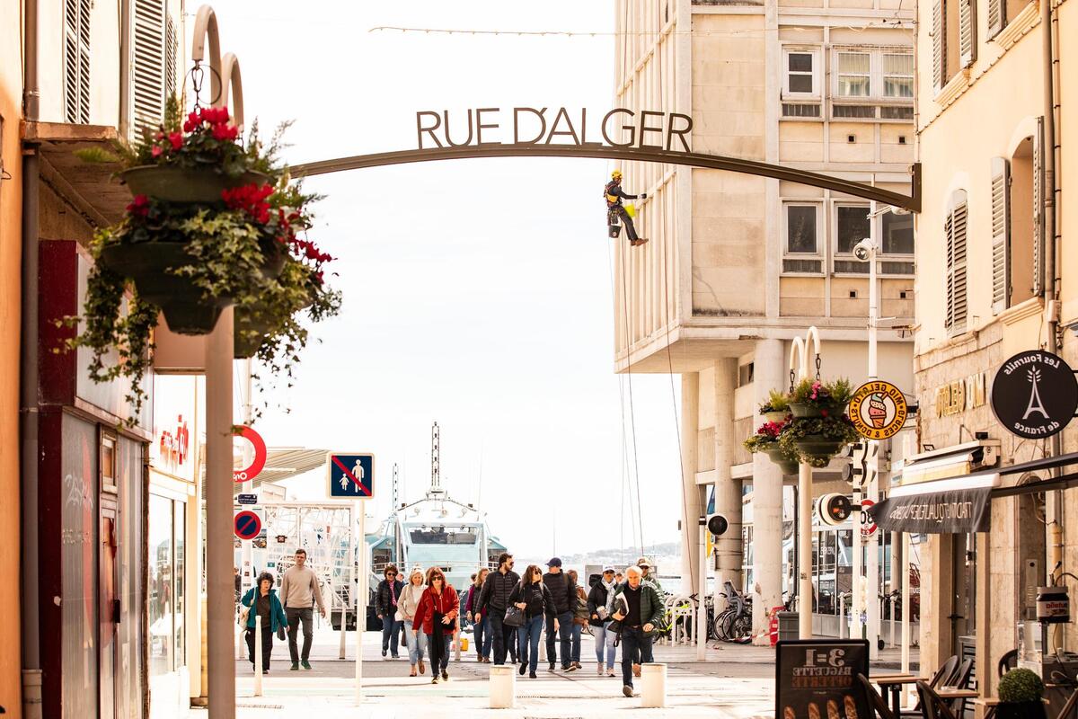 « L’artisanat participe à l’identité, à l’attractivité et à la vie des quartiers » : Toulon et la Chambre de métiers s’unissent et signent une charte pour soutenir l’artisanat