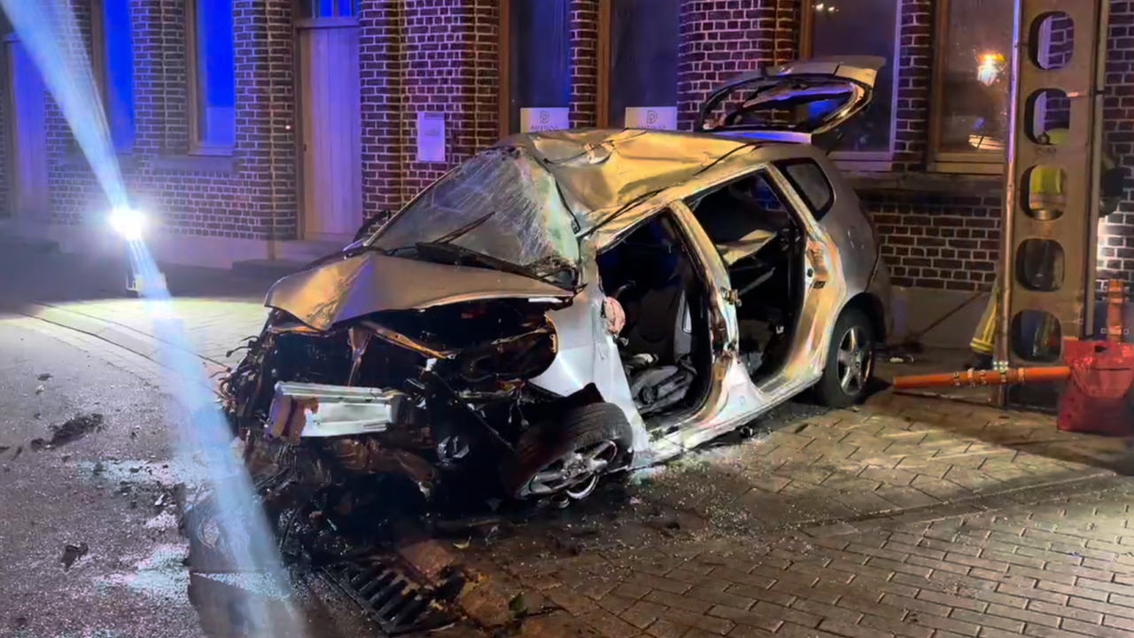 Terrible accident cette nuit : un homme de 29 ans entre la vie et la mort, il a dû être désincarcéré