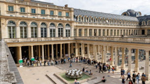 Paris. Affaire Christian Nègre : le ministère de la Culture a-t-il couvert son ex-DRH accusé d’avoir drogué 300 femmes ?