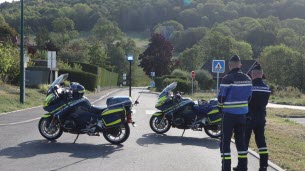 Haute-Savoie. Un corps sans vie découvert en bordure de route d'un hameau