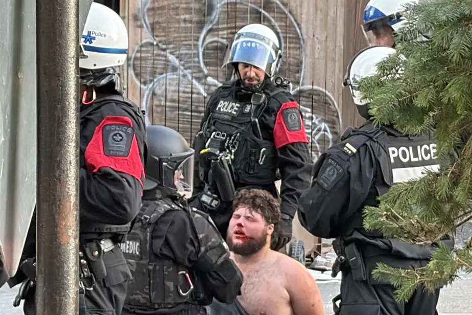 Brutalité policière à Montréal | L’Association canadienne des journalistes demande une enquête