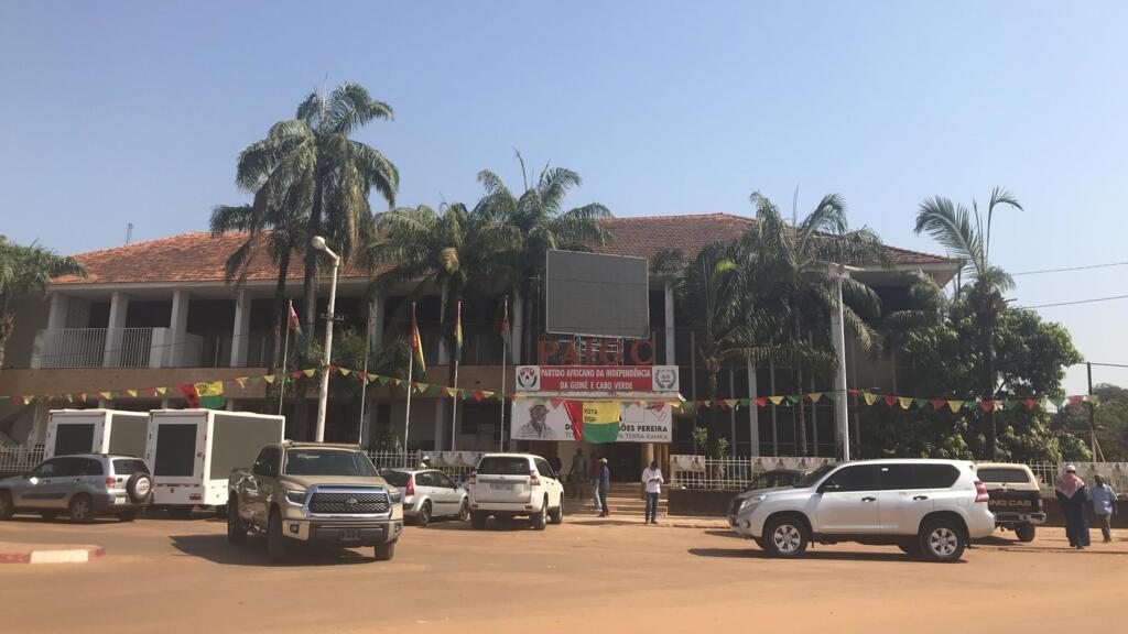 Guinée-Bissau: nouveau bras de fer entre les militaires au pouvoir et le parti d'opposition PAIGC