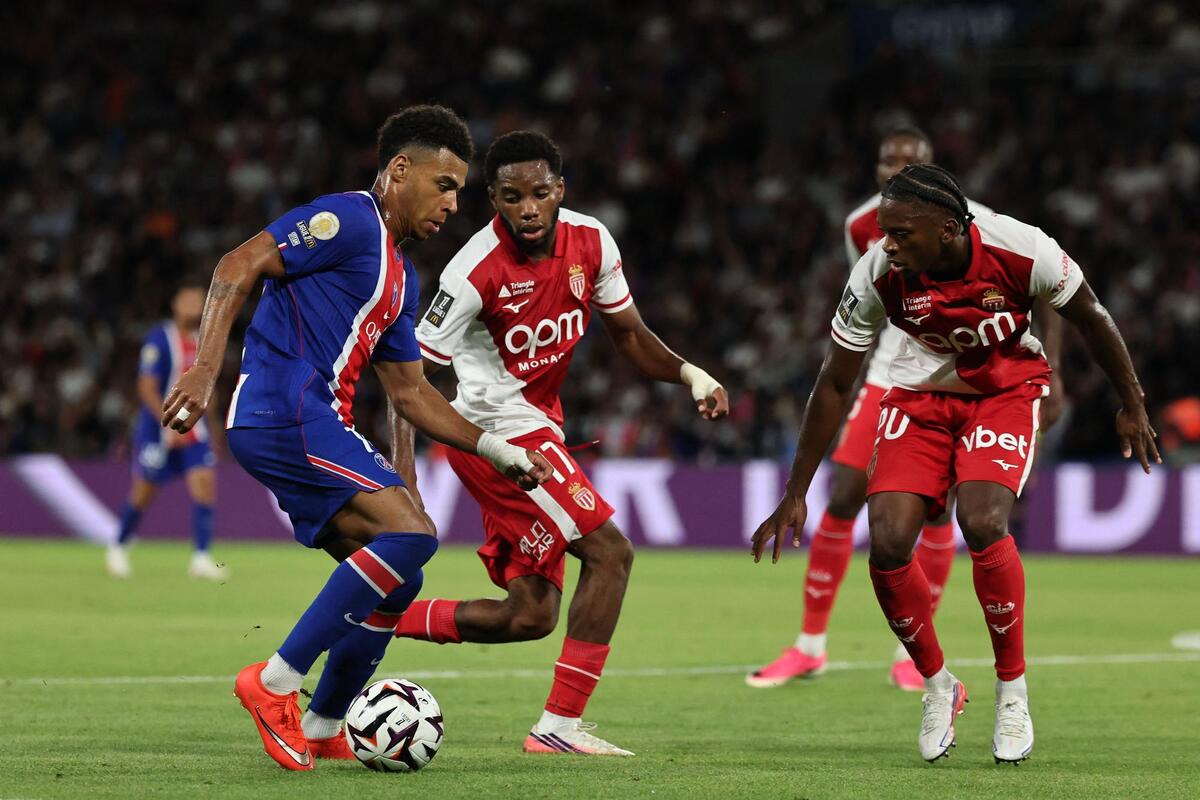 Idumbo vertigineux, Hradecky décisif... découvrez les notes des joueurs de l’AS Monaco après leur succès face au PSG