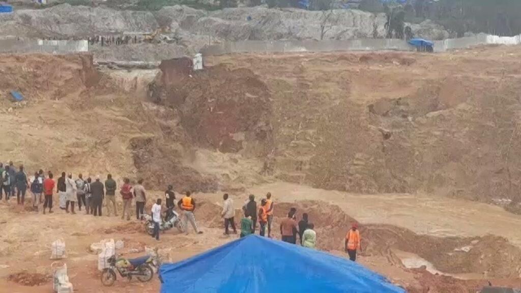 Centrafrique: à Zamboï, les travailleurs sont de retour à la mine malgré l'accident [2/3]