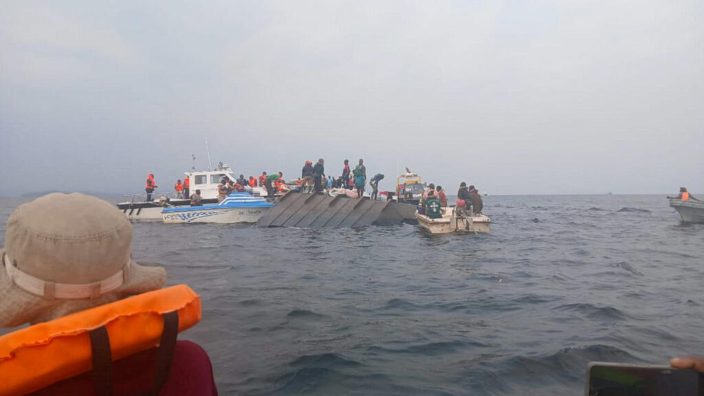 Naufrages en Afrique: «Avec trop de passagers, un bateau peut chavirer plus brutalement»