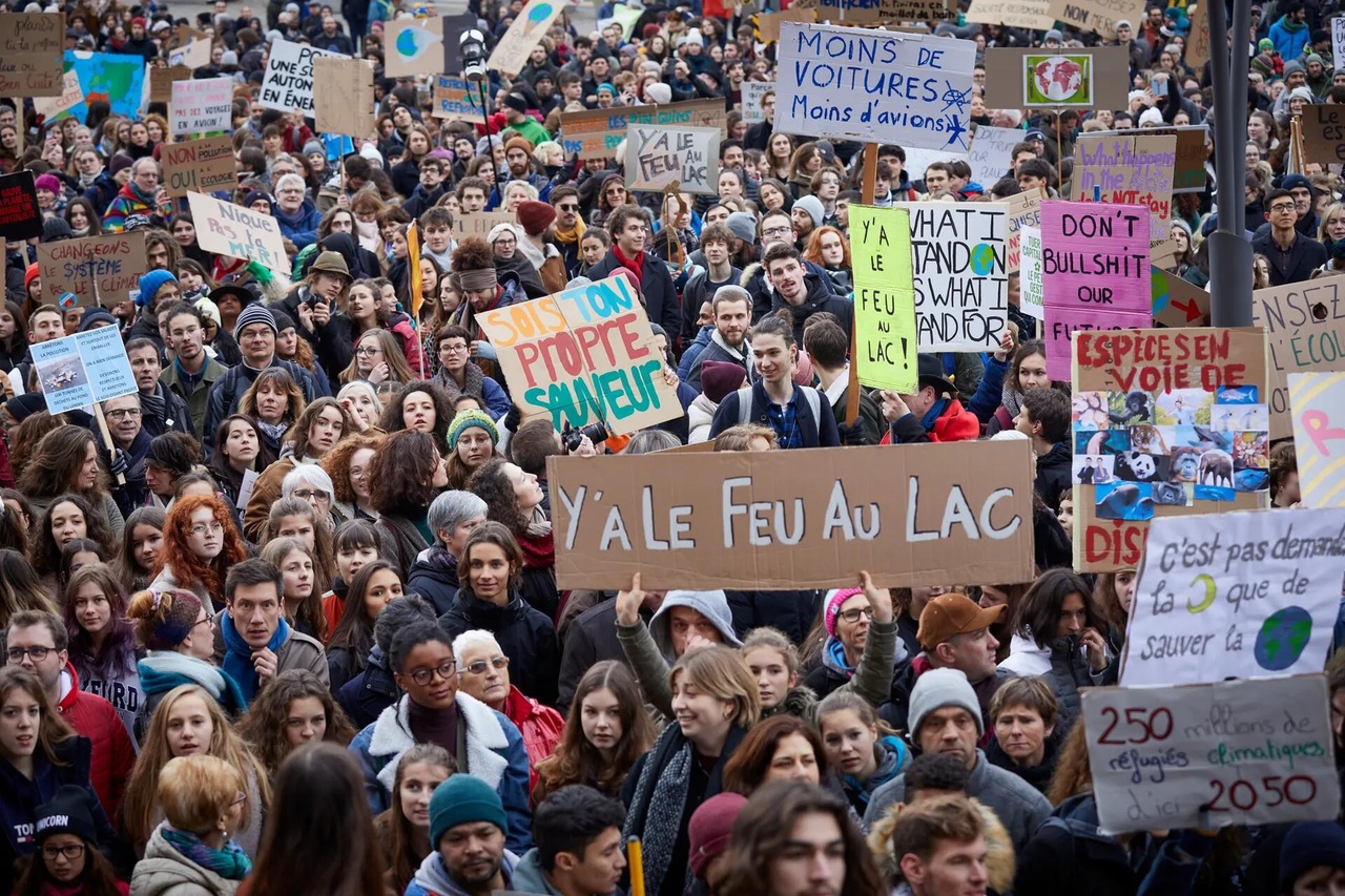 Manifestation à Lausanne: Le grand cri de la rue pour réveiller l’urgence climatique