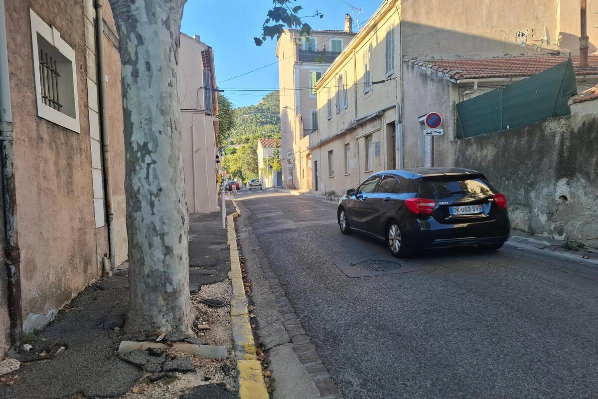 « Elle fait partie des priorités du plan voirie » : cette avenue de Toulon sera bientôt refaite