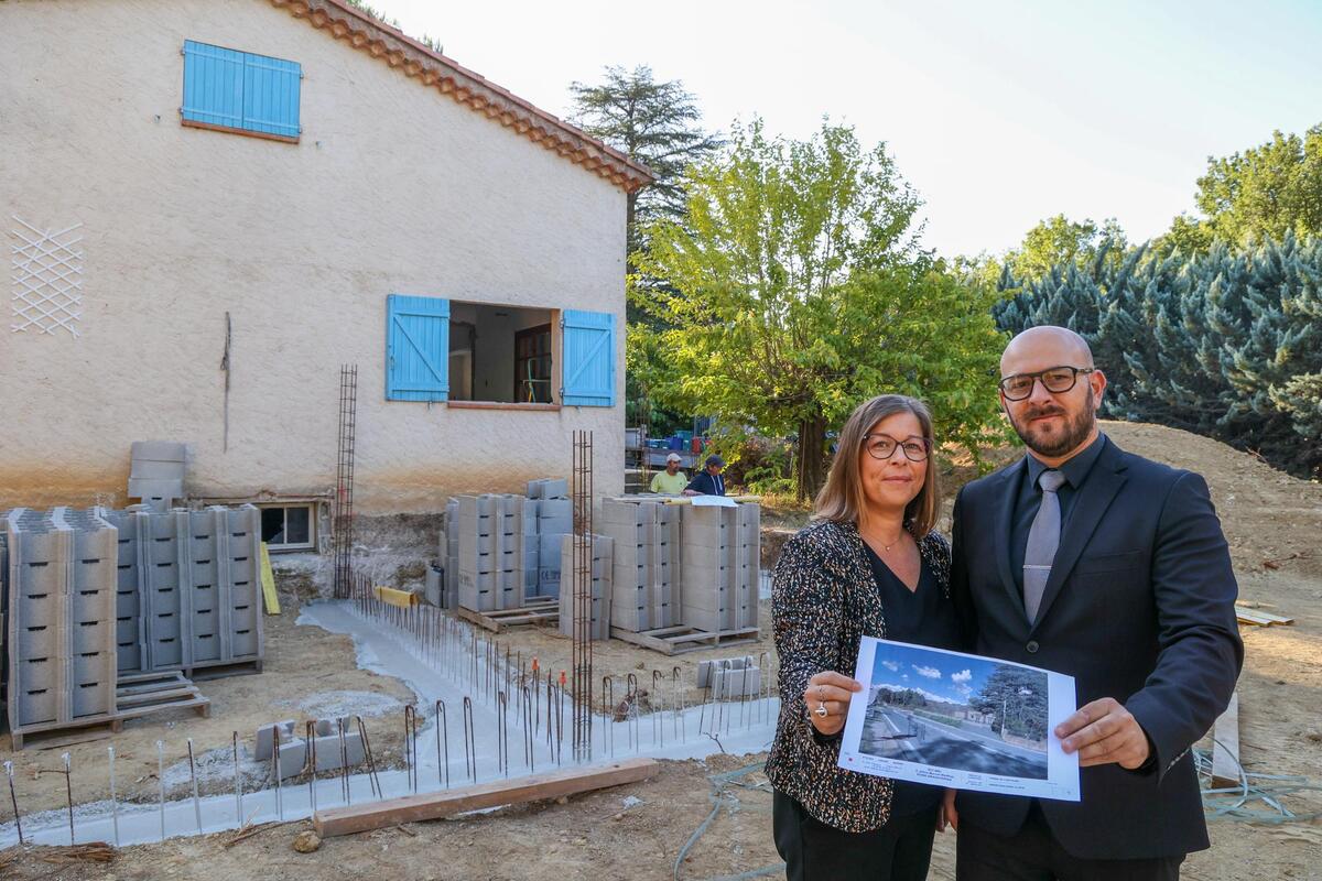 « C’est une première pour l’arrière-pays » : ce village des hauteurs du Var sera bientôt doté d’une chambre funéraire