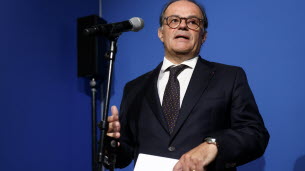 Économie. La dette de la France grimpera à 121,7 % du PIB en 2027, un niveau record