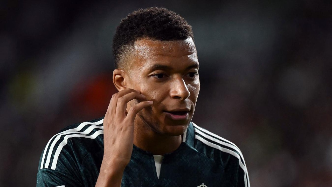Elle vient de le chiper à Nike : voici comment la marque On compte rémunérer Kylian Mbappé