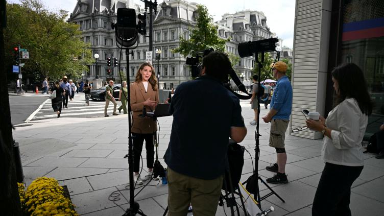 Des journalistes de CNN et d'autres médias empêchés d'accéder à la Maison Blanche