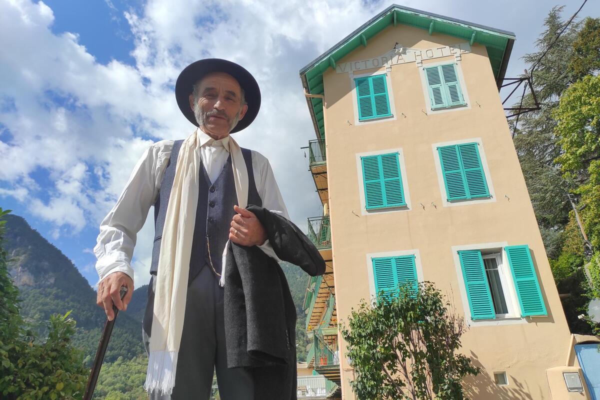Fêtes fastueuses, villas extravagantes, grandes familles fortunées... On vous raconte « la Belle époque » où Saint-Martin-Vésubie est devenue « capitale de la petite Suisse française »