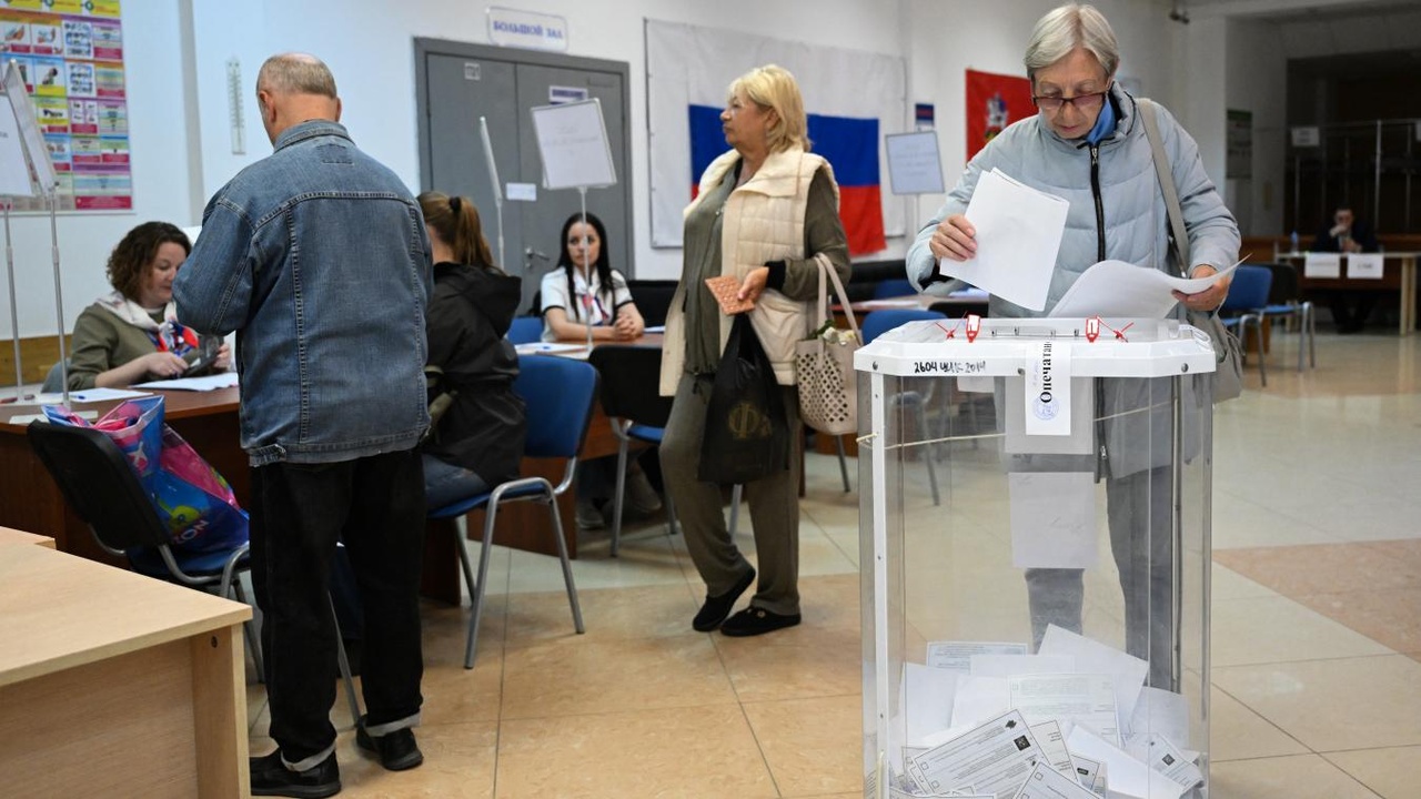 Élections en Russie : le peuple russe appelé aux urnes pour le dernier jour des législatives, sur fond d’attaques ukrainiennes (vidéo)