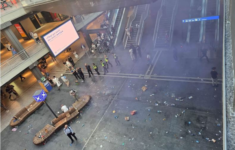Trains surchargés, alarme incendie: Le déplacement mouvementé des supporters zurichois pour Sion