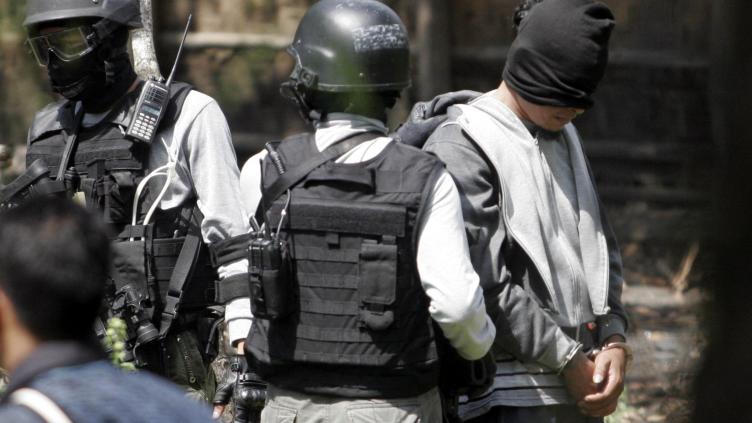 "Les soldats d’Allah": en France, trois personnes soupçonnées de préparer une attaque antisémite mises en examen