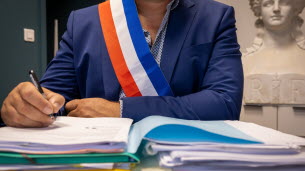 Isère. Présidentielle 2027 : parrainages, comment les partis font la chasse aux signatures ?