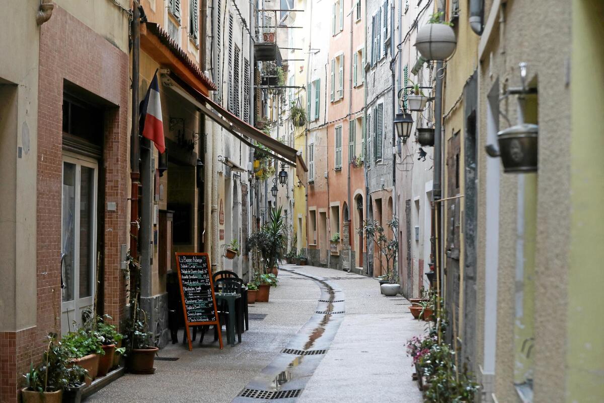 Comment ces trois communes du haut pays de Menton s’allient pour dynamiser leur économie et renforcer leur attractivité commerciale ?