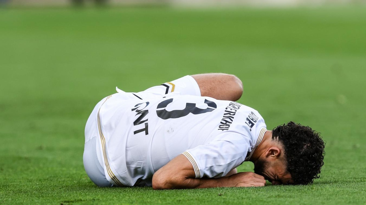 La nouvelle règle a coûté cher au Sporting de Charleroi : pourquoi Kevin Van Den Kerkhof n’était pas replacé sur le 0-1 de l’Union