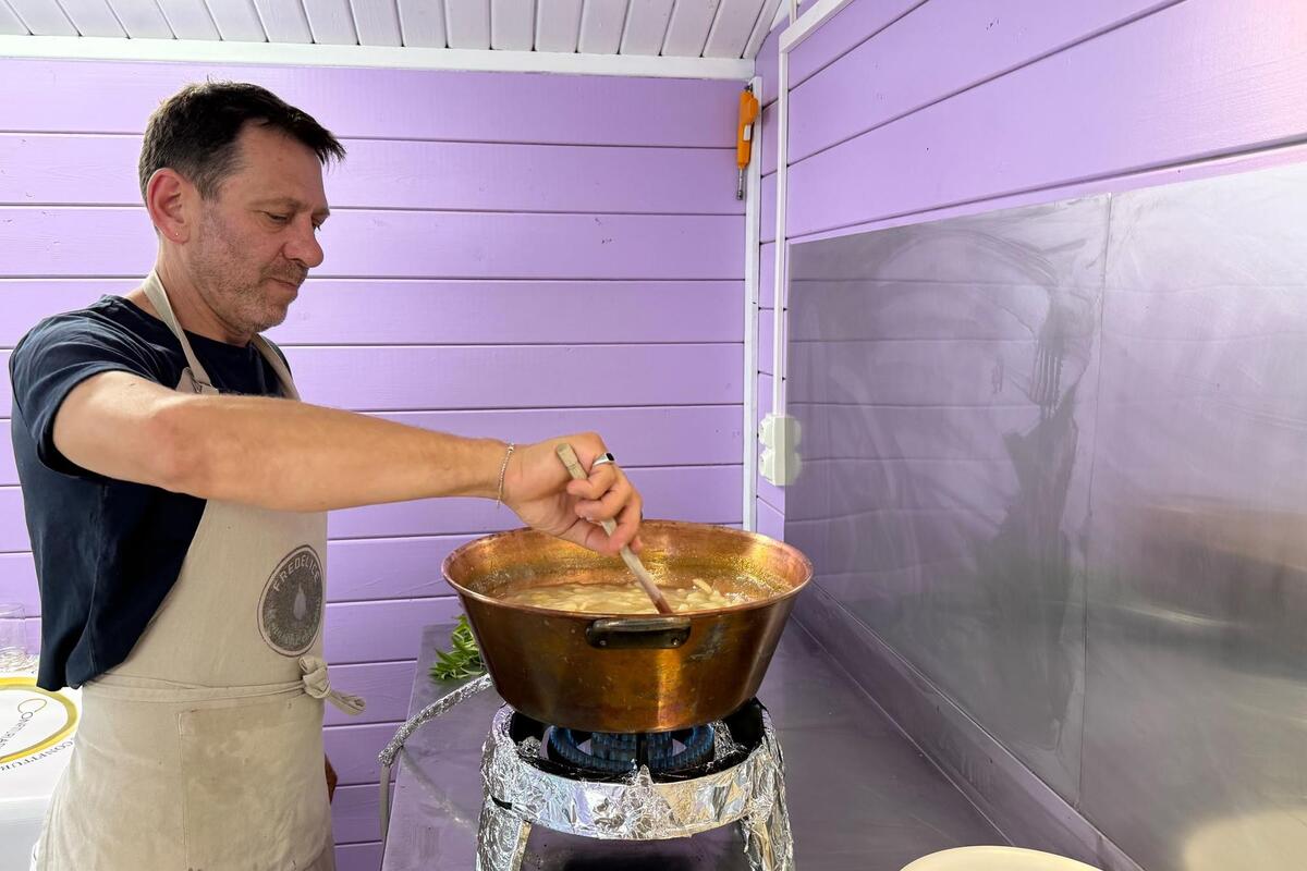« C’est vraiment le Graal, je ne m’y attendais pas du tout » : ce confiturier du haut pays grassois remporte le championnat du monde de confiture