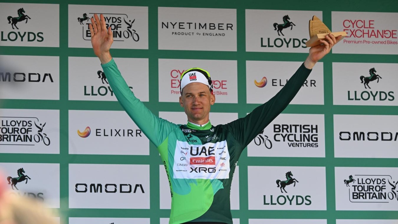 Tour de Grande-Bretagne : Tim Wellens remporte le général, la dernière étape pour Nils Politt (vidéo)