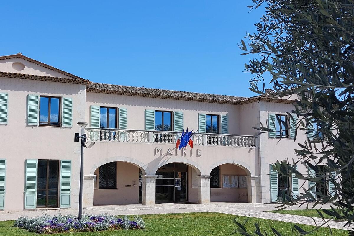 « Construire un projet fondé sur un équilibre en maîtrise urbaine, préservation du patrimoine, dynamisme économique » : cette commune de moins de 8.000 habitants revoit son Plan local d’urbanisme