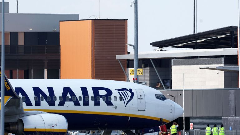 Skeyes : la grève se poursuit à l'aéroport de Charleroi qui prévoit la suppression de 46 vols ce mardi