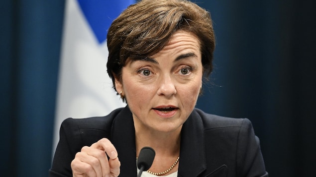 Tirs croisés contre Fréchette et la réunion de son Conseil des ministres lundi