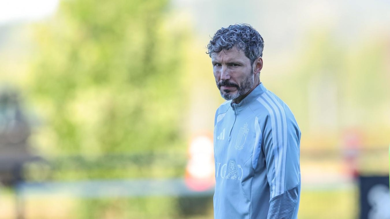 Les premiers pas de Mark van Bommel : 27 Diables rouges ont lancé l’aventure Ligue des nations à Tubize devant 1.000 fans conquis