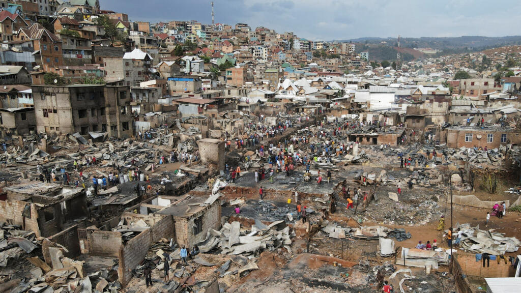 RDC: la population de Bukavu en colère et inquiète après de nouveaux incendies faisant plusieurs morts