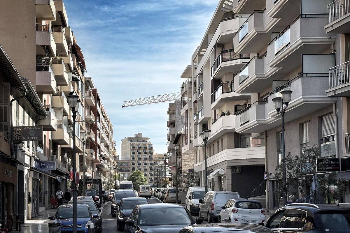 Travaux éligibles, démarches… Comment bénéficier de la baisse de la taxe foncière votée à Saint-Laurent-du-Var ?