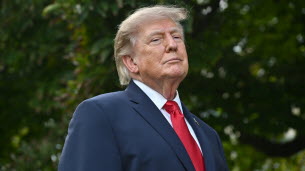 Diplomatie. Prix du pétrole, Ukraine : Emmanuel Macron propose plusieurs initiatives à Donald Trump
