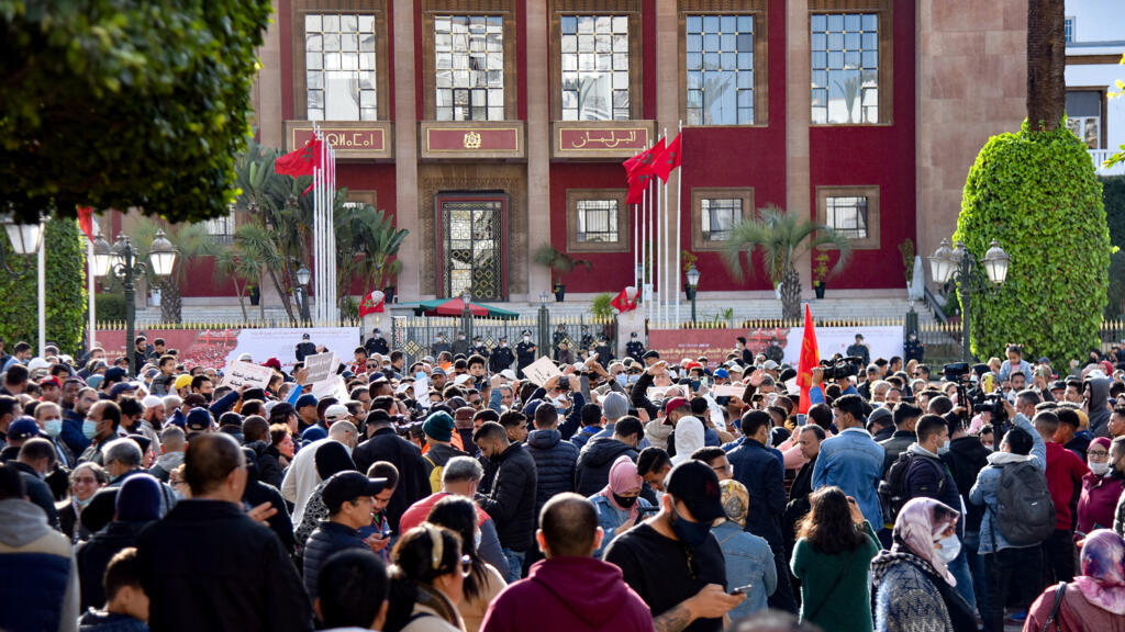 Gronde sociale, défiance, vote de la jeunesse: les grands enjeux des élections législatives au Maroc