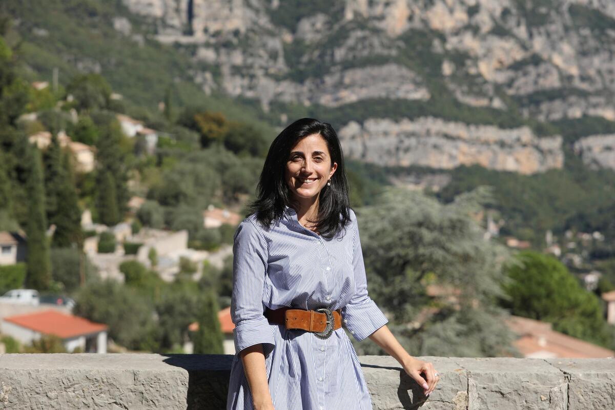 « Je me sens responsable de cette commune comme si c’était mon enfant » Delphine Carosi, première femme élue maire du Bar-sur-Loup, revient sur ses premiers mois de mandat