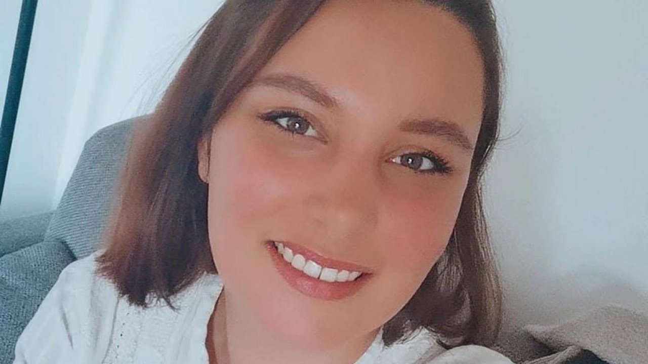 Victime d’une erreur médicale, Margaux, 24 ans, vit un véritable calvaire : « Dans les jambes, c’est comme des coups de taser ! »