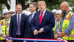 Major US outlets boycott shared Trump coverage in protest at media ban