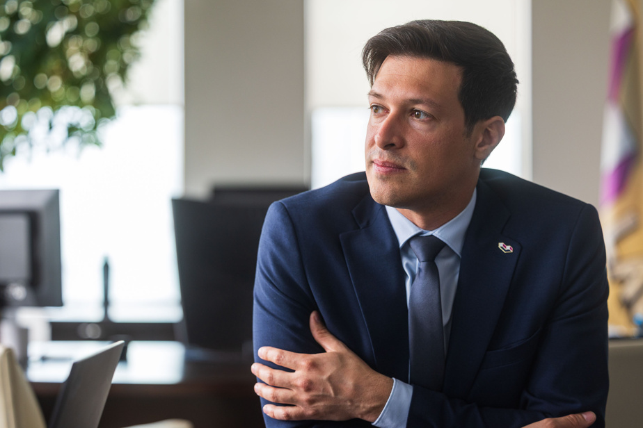 Le maire de Laval est atteint d’une tumeur au cerveau
