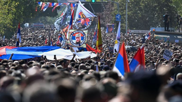 Génocidaire enterré en héros : pourquoi Ratko Mladic divise encore la Serbie et met l’Europe au défi