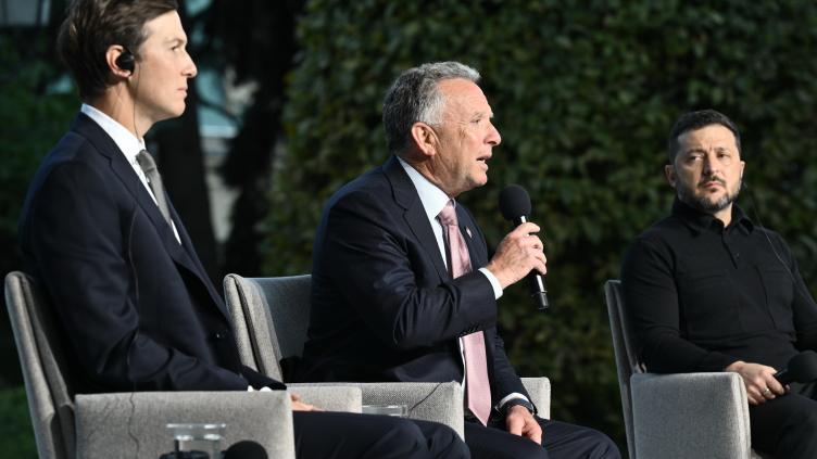 "Progrès substantiels" vers des discussions tripartites avec la Russie et l'Ukraine, selon les Etats-Unis