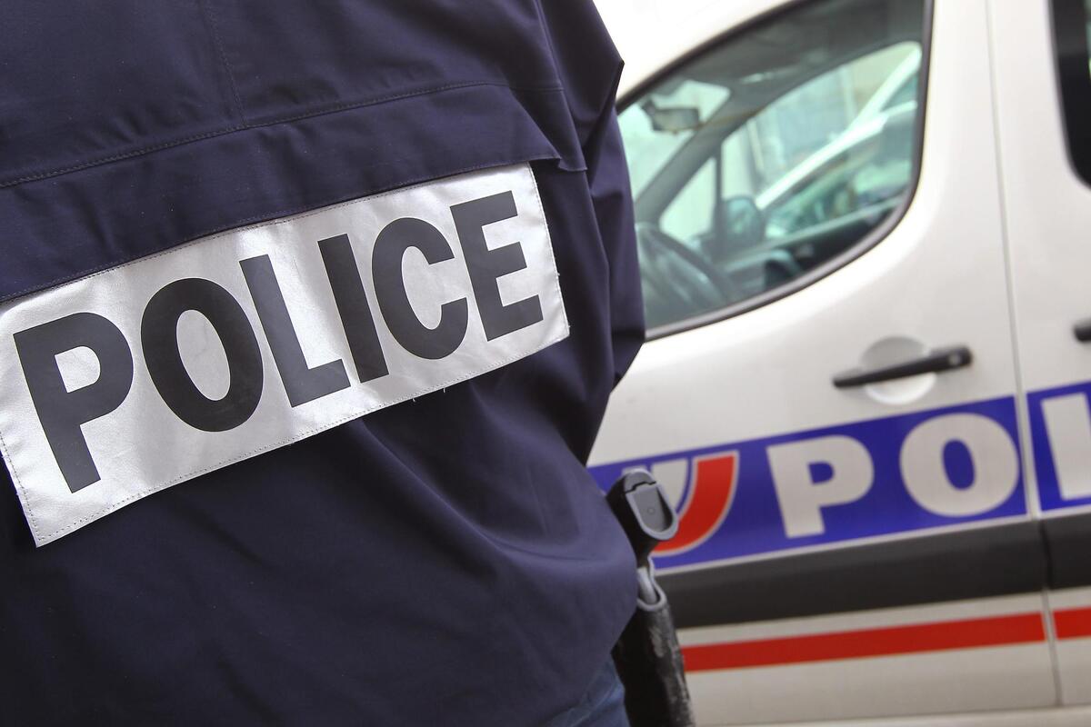 « On entendait la dame pleurer, on a tambouriné à la porte » : un homme interpellé non sans résistance après avoir violenté sa femme à Nice