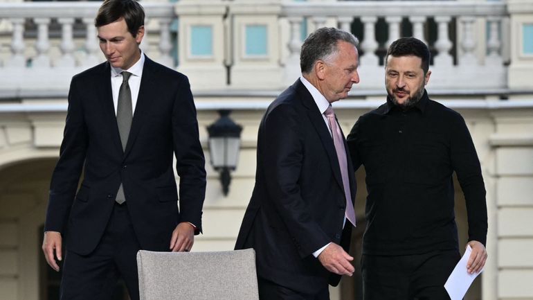 Guerre en Ukraine : selon Zelensky, Poutine ne veut pas contrarier Trump et serait prêt à négocier une possible "désescalade" cet hiver