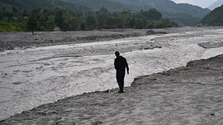 Népal : des températures exceptionnellement chaudes avant l'effondrement du pan de montagne