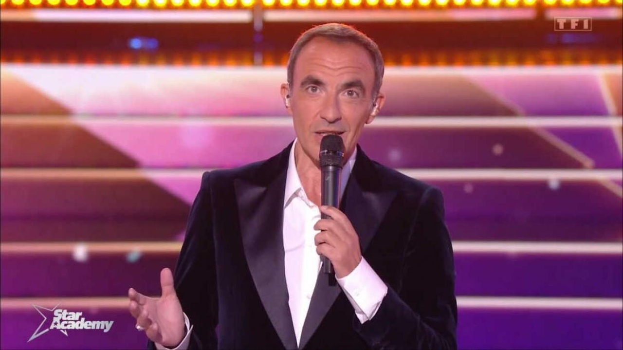 « Star Academy » : Nikos Aliagas réagit au choix de Mosimann comme directeur… et commet une énorme bourde !