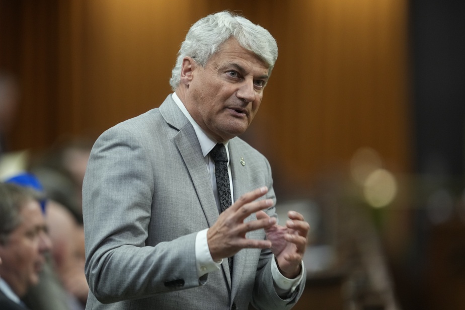 Réalisation de grands projets | Gérard Deltell voit positivement certains éléments du projet de loi C-39
