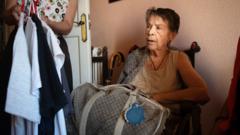 Dramatic eviction of woman aged 87 highlights Spain's housing shortage