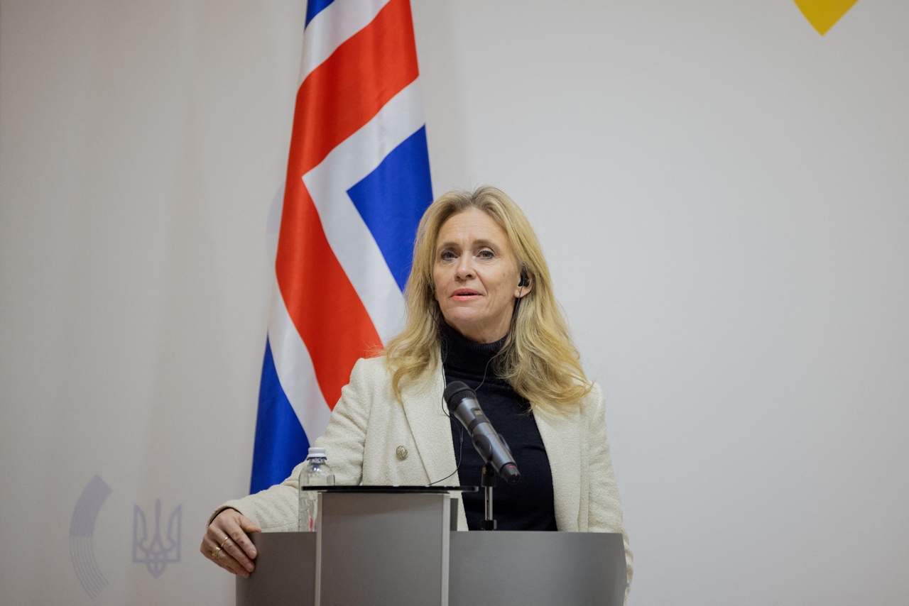 Carte redessinée: Trump s’approprie des pays, l’Islande réagit