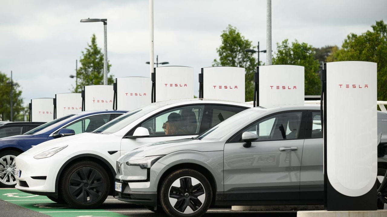 Véhicules électriques : les immatriculations progressent dans l’UE, la hausse est encore plus rapide en Belgique